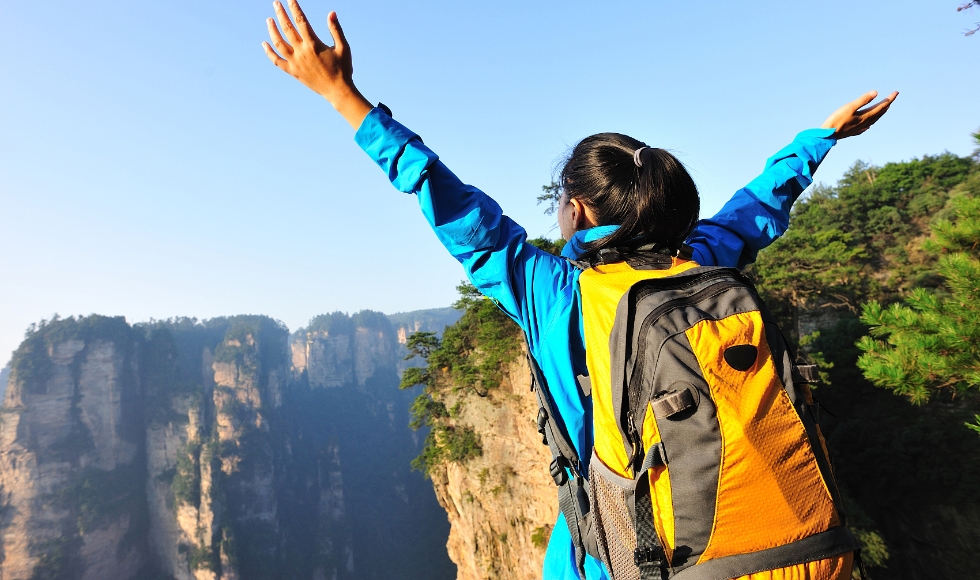 中国张家界国家森林公园的徒步旅行者_副本